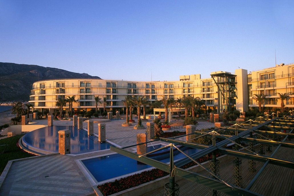 Club Hotel Casino Loutraki Exterior photo The University of Patras