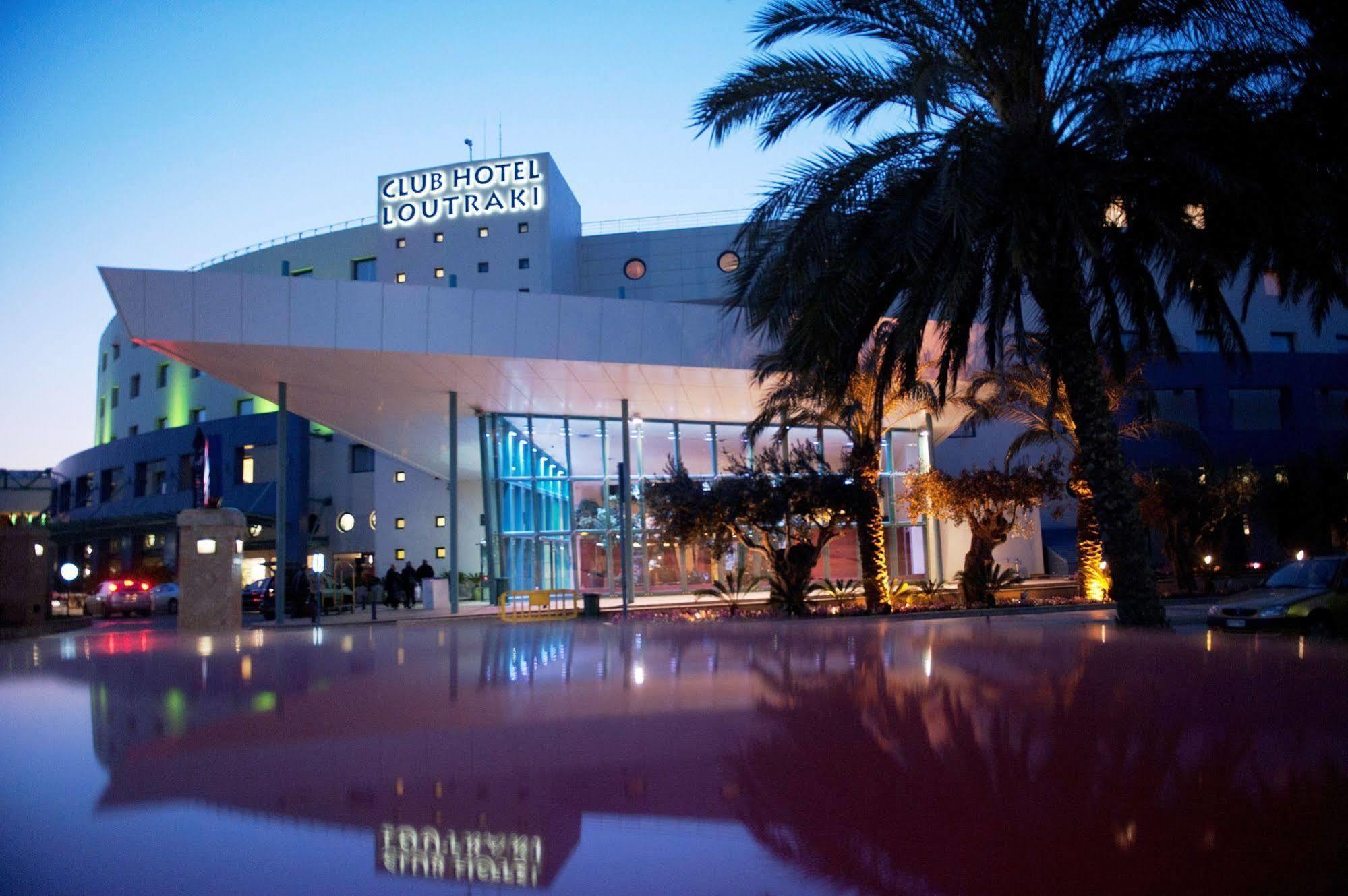 Club Hotel Casino Loutraki Exterior photo Club Hotel Touraki