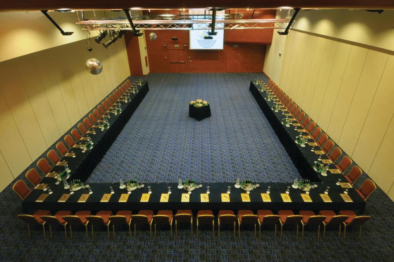 Club Hotel Casino Loutraki Exterior photo The main conference room